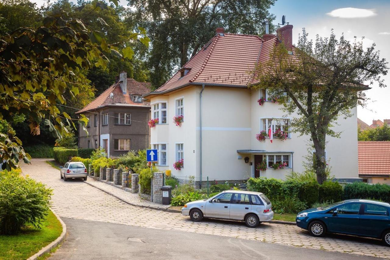 Dom Pod Rybia Skala Apartment Jelenia Gora Luaran gambar