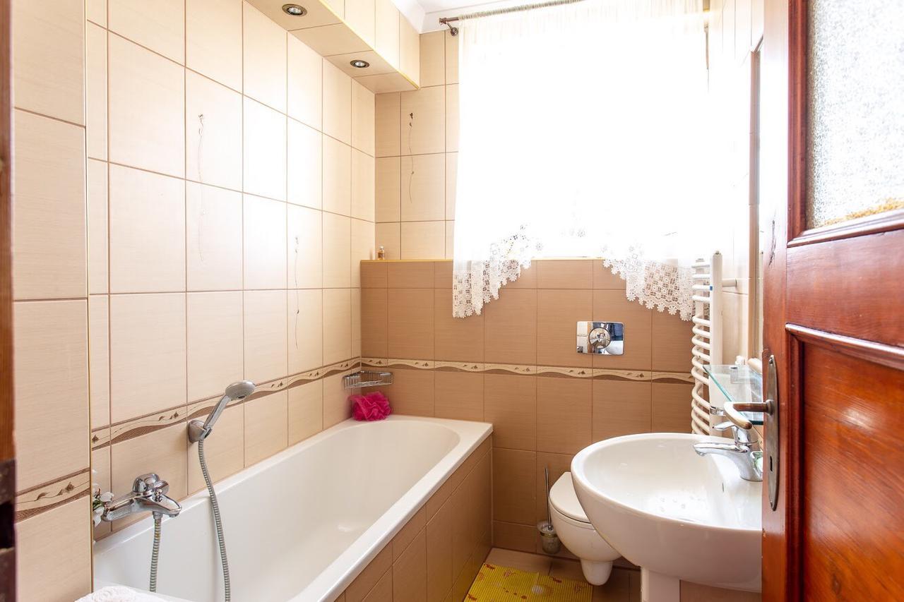Dom Pod Rybia Skala Apartment Jelenia Gora Luaran gambar